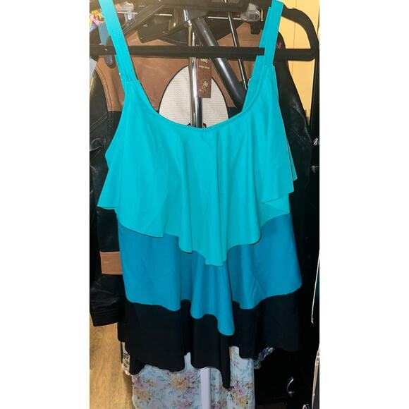 🔥SALE Plus Size 2X 18 20 BloomChic Colorblock Ruffle Layered Hem Tankini Top - Picture 7 of 7